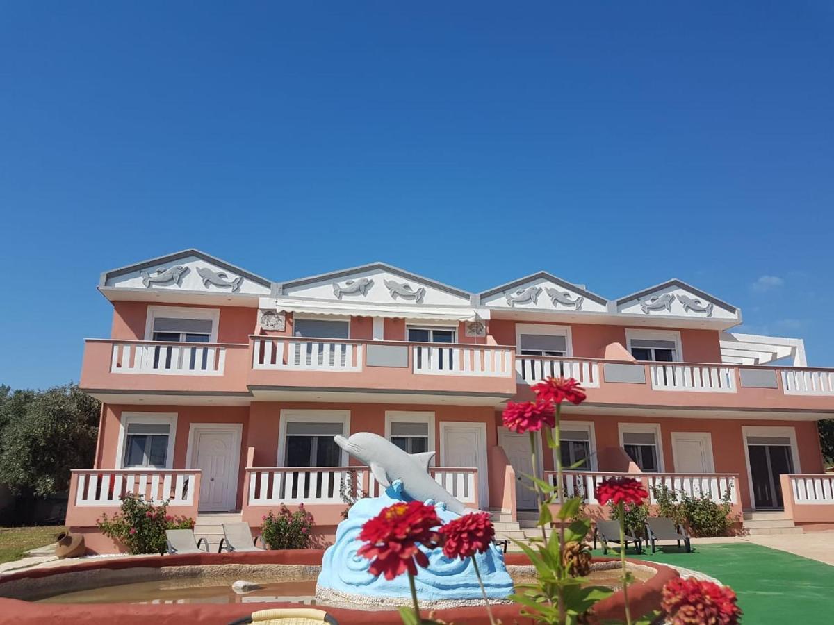 Blue Horizon Apartments&Maisonettes ลิเมนาเรีย ภายนอก รูปภาพ