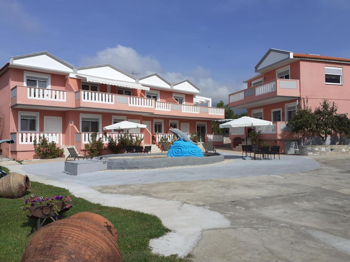 Blue Horizon Apartments&Maisonettes ลิเมนาเรีย ภายนอก รูปภาพ