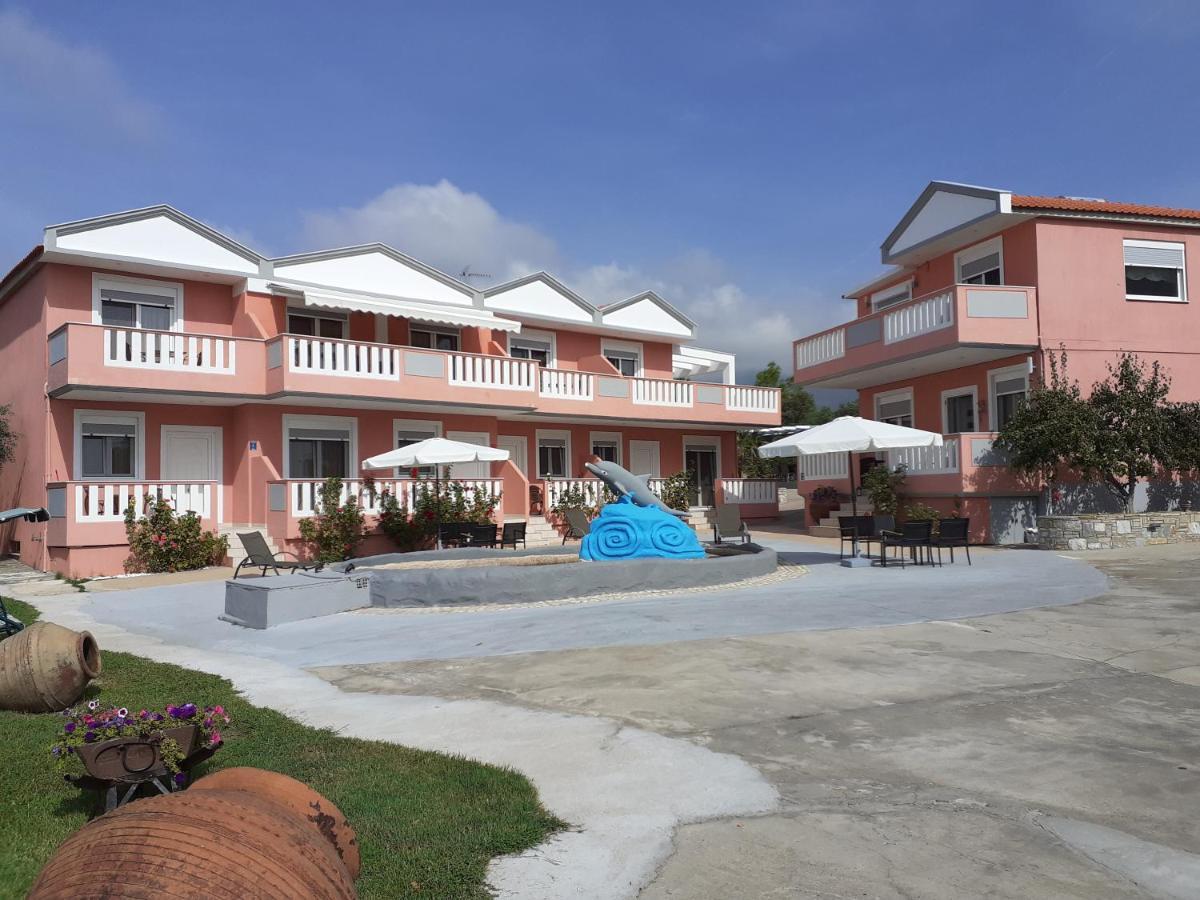 Blue Horizon Apartments&Maisonettes ลิเมนาเรีย ภายนอก รูปภาพ